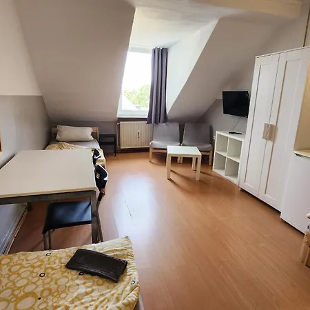 Moderne Und 120qm In Oberhausen, Ideal Fuer Geschaeftsreisende Und Monteure Apartamento *
