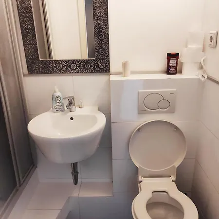 Apartamento Moderne Und 120qm In Oberhausen, Ideal Fuer Geschaeftsreisende Und Monteure *