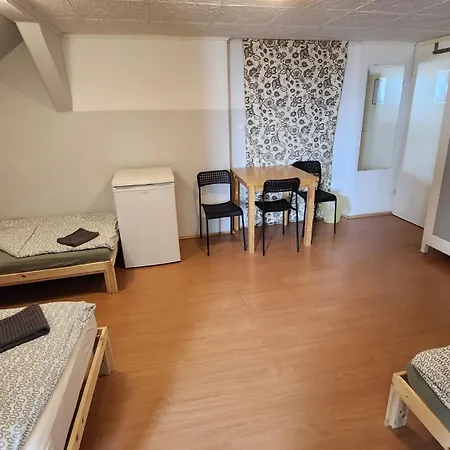 Moderne Und 120qm In Oberhausen, Ideal Fuer Geschaeftsreisende Und Monteure *