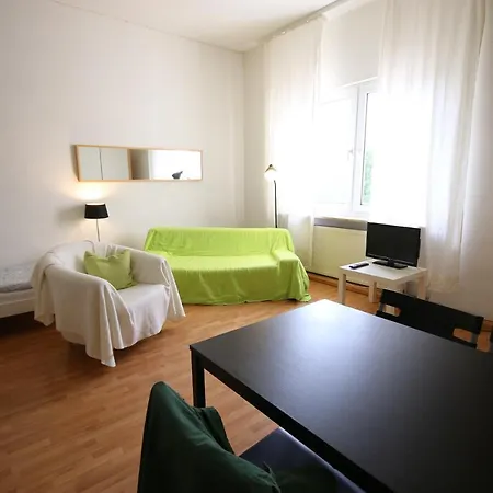 Moderne Und 120qm In Oberhausen, Ideal Fuer Geschaeftsreisende Und Monteure Apartamento