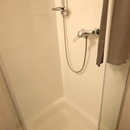 Moderne Und 120qm In Oberhausen, Ideal Fuer Geschaeftsreisende Und Monteure * Oberhausen (North Rhine-Westphalia)