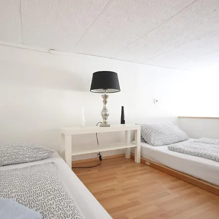 Moderne Und 120qm In Oberhausen, Ideal Fuer Geschaeftsreisende Und Monteure Apartamento