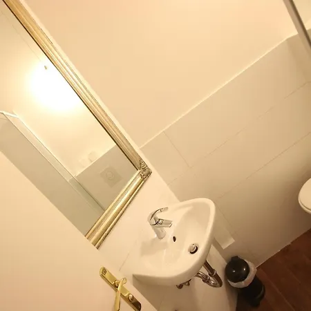 Apartamento Moderne Und 120qm In Oberhausen, Ideal Fuer Geschaeftsreisende Und Monteure