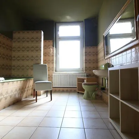 Moderne Und 120qm In Oberhausen, Ideal Fuer Geschaeftsreisende Und Monteure *