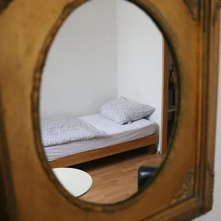 Moderne Und 120qm In Oberhausen, Ideal Fuer Geschaeftsreisende Und Monteure *