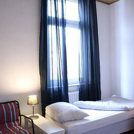 Moderne Und 120qm In Oberhausen, Ideal Fuer Geschaeftsreisende Und Monteure Apartamento *