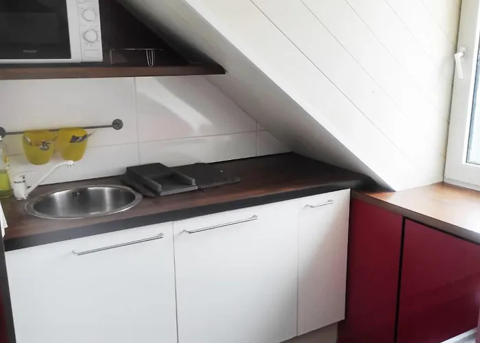 Moderne Und 120qm In Oberhausen, Ideal Fuer Geschaeftsreisende Und Monteure Lejlighed