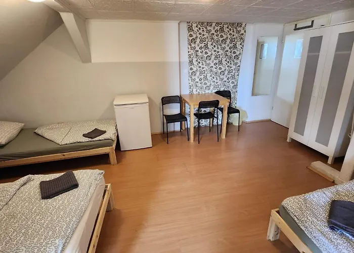 Moderne Und 120qm In Oberhausen, Ideal Fuer Geschaeftsreisende Und Monteure *