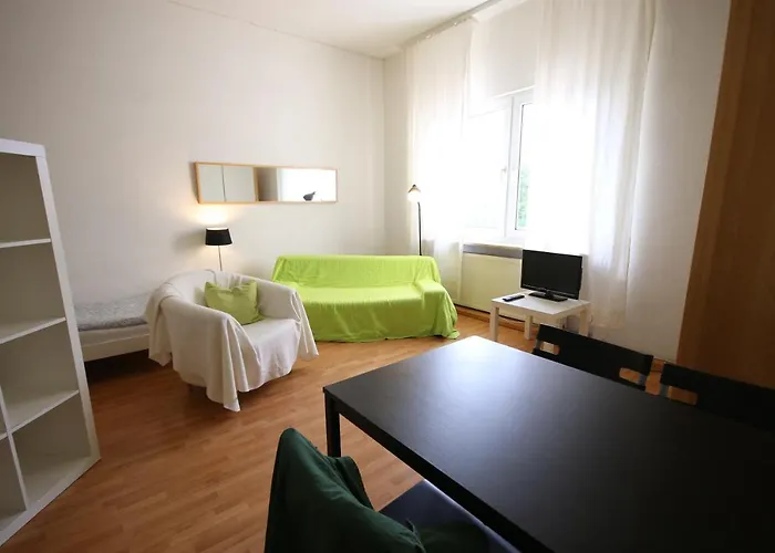 Moderne Und 120qm In Oberhausen, Ideal Fuer Geschaeftsreisende Und Monteure Lejlighed