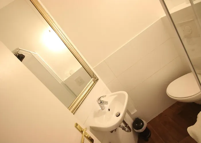 Lejlighed Moderne Und 120qm In Oberhausen, Ideal Fuer Geschaeftsreisende Und Monteure