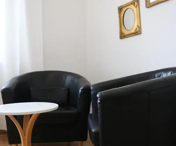 Lejlighed Moderne Und 120qm In Oberhausen, Ideal Fuer Geschaeftsreisende Und Monteure